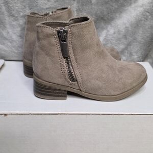 Jumping Beans Tan Boots